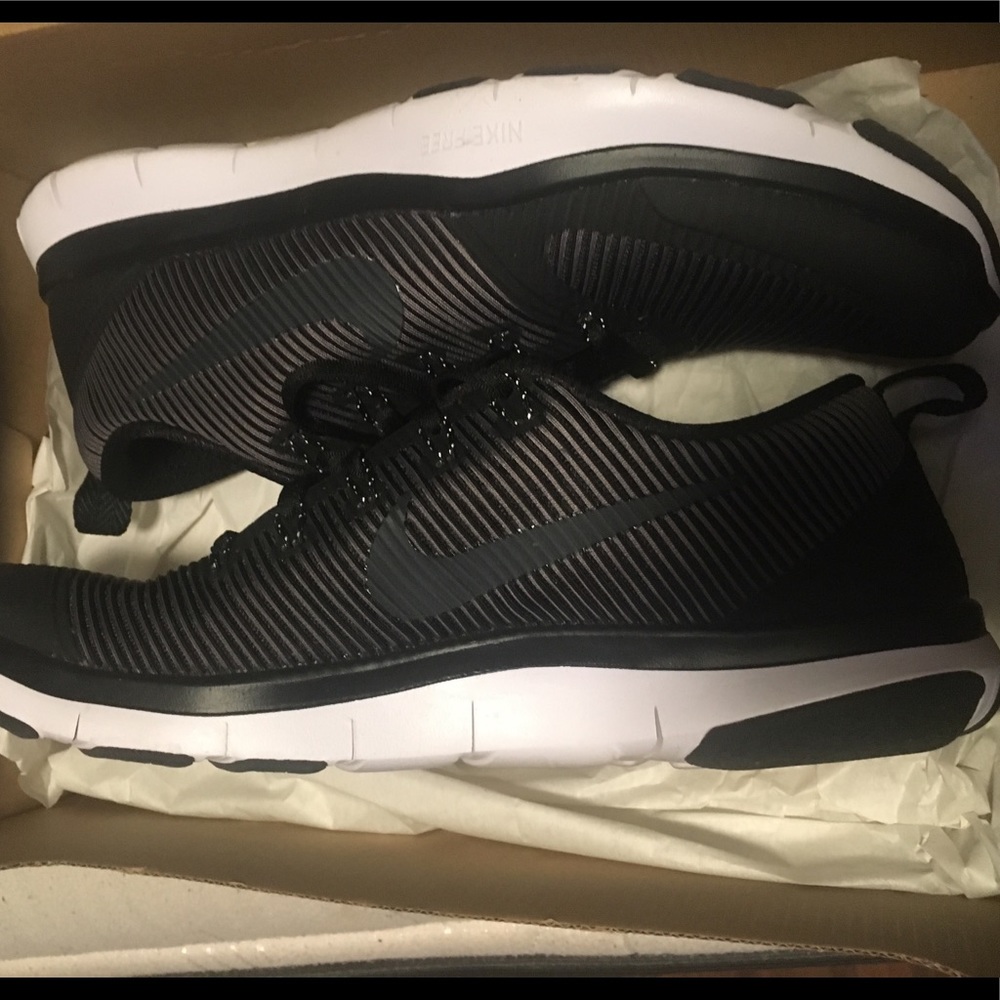 Nike men’s free runs